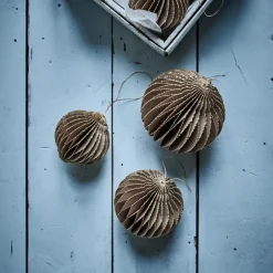 House Doctor Ornamenter>Julepynt, HDAlsta, Brun