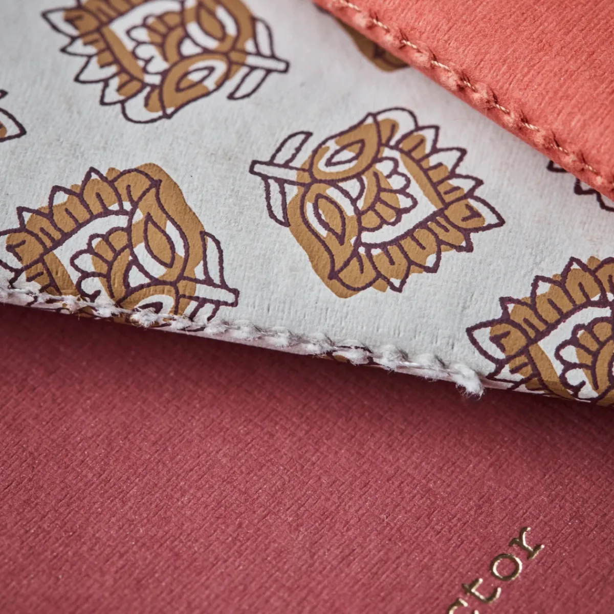 House Doctor Papir>Notesbog, HDWrite, Beige/Burgundy/Orange